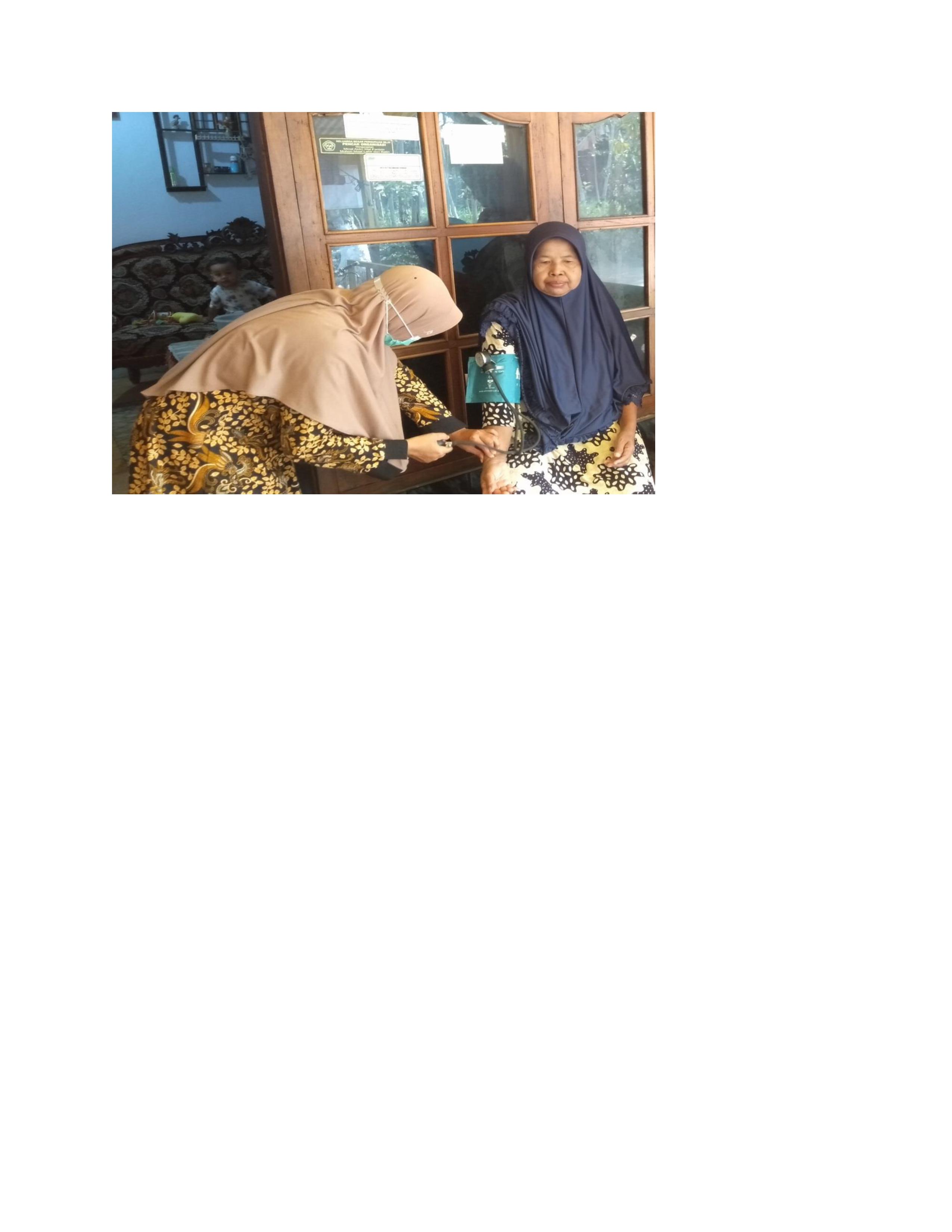 PENDAMPINGAN PENDERITA HIPERTENSI